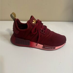 Adidas NMD_R1 SHOES, Color: Glow Pink / Collegiate Burgundy / Maroon
Size: 7